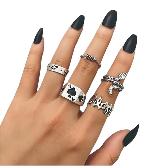 Jewelry - Silver Ring 5 Piece Variety Pack